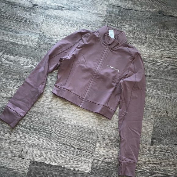 Alphalete trace jacket in purple dove - Picture 3 of 17